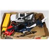 Image 1 : FLAT OF TOYS-HELICOPTER, SCHOOL BUS AND 2 TRUCKS