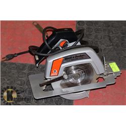 BLACK & DECKER 7 1/2" CIRCULAR SAW