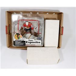 2 BOXES OF ASSORTED HOCKEY CARDS AND A SEALED TONY