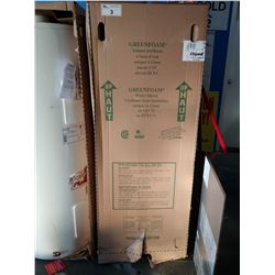GIANT GREEN FOAM EXPERT PLUS 8 ELECTRIC WATER HEATER (MODEL 172STE-3S8M-E8)