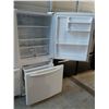 Image 2 : SAMSUNG WHITE FRIDGE WITH BOTTOM FREEZER (MODEL RB196ACWP)