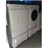 Image 1 : FRIGIDAIRE WASHER AND DRYER SET