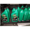 Image 2 : QUAKER STATE SAE 5W-30 ADVANCED DURABILITY MOTOR OIL, TILE CLEANER AND WATER CONDITIONER
