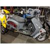 Image 1 : GREY SAGA MOPED