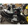 Image 1 : BLACK MOPED