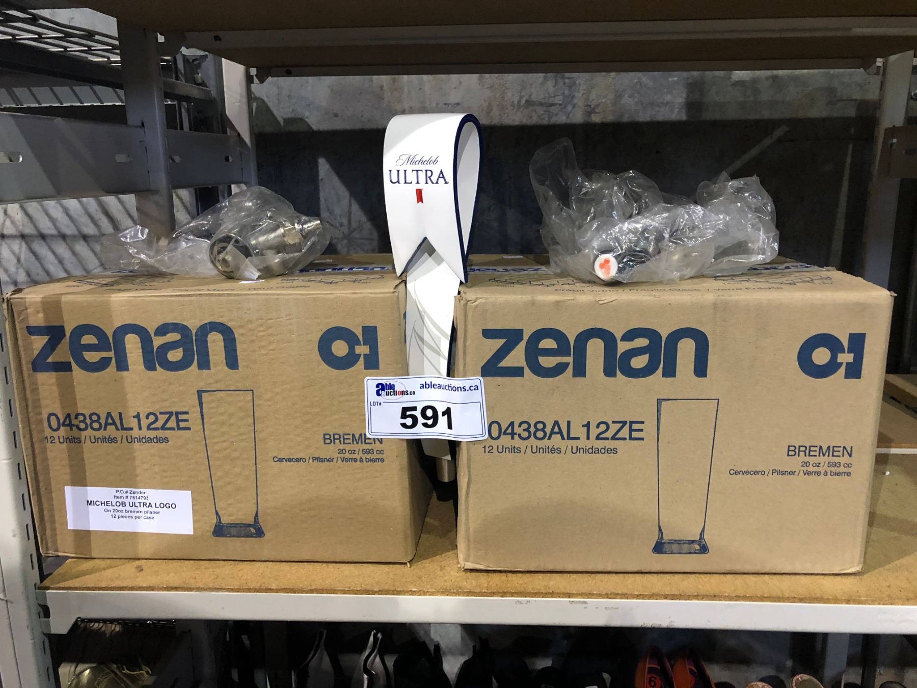 MICHELOB ULTRA BEER KEG DISPENSER WITH CUPS