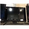 Image 2 : 37" LG TV (MODEL 37LC50C-UA) *NO REMOTE*
