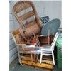 Image 1 : PALLET OF ASSORTED FURNITURE