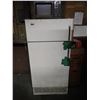 Image 1 : Full Size Refrigerator, Microwave