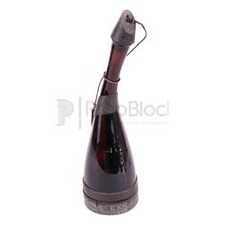 Star Trek: Deep Space Nine Quarks Saurian Brandy Bottle