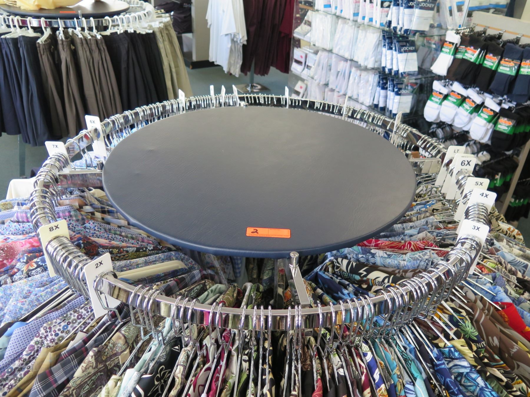 Round Retail Garment Rack on Wheels (fixture only)