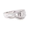 Image 1 : 10KT White Gold 0.60 ctw Diamond Wedding Set