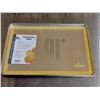 Image 1 : 18" X 26" FULL SIZE PAN & SILICONE MAT