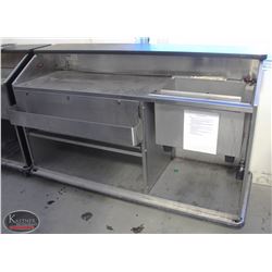 R1) FWE BLACK PORTABLE BAR W/ SPEEDRAIL & ICE BIN