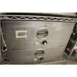 R37) TOASTMASTER 2 DRAWER HOLDING CABINET