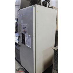 R96) FOSTER SINGLE DOOR FREEZER