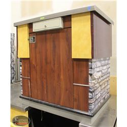R162) SERVICE CABINET W/ CASH DRAWER