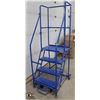 Image 1 : CANWAY 4 STEP MOBILE LADDER STAND