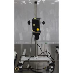 CAT R18 ELECTRIC OVERHEAD STIRRER MOUNTED TO