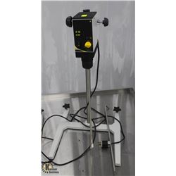 CAT R18 ELECTRIC OVERHEAD STIRRER MOUNTED TO