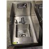 Image 1 : ELKAY S/S HIGH-WALL / SPLASHGUARD PERSONAL SINK