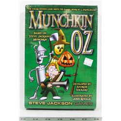 MUNCHKIN OZ CARD GAME.