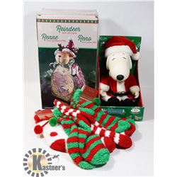 REINDEER WITH LED LIGHTS, LADIES SOCKS AND SNOOPY