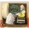 Image 1 : LARGE BOX W/KITCHENWARE INCL. CROCK