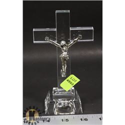 CRYSTAL JESUS ON THE CROSS DISPLAY