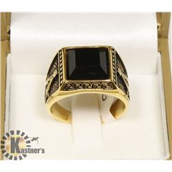 GOLD TONED BLACK STONE FREE MANSONS RING SZ 10
