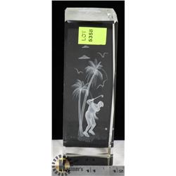 CRYSTAL HOLOGRAM OF MAN GOLFING