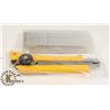 Image 1 : NEW BOX CUTTER/OLFA KNIFE WITH 50 PK 18 MM BLADES