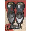 Image 1 : VINTAGE PARKING METER PAIRS