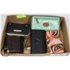 Image 1 : LOT OF WOMANS WALLETS FOSSIL, JUICY COUTURE, GUESS