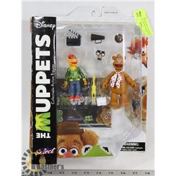 THE MUPPETS DISNEY FOZZIE & SCOOTER ACTION FIGURES