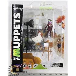 THE MUPPETS DISNEY GONZO & CAMILLA ACTION FIGURES.