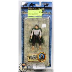 LORD OF THE RINGS SHELBO ATTACK FRODO WITH GLOWING