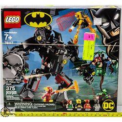 LEGO BATMAN MECH VS POISON IVY MECH 375PC 76117.