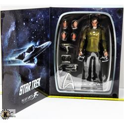 PLAY ARTS STAR TREK NO. 1 CAPTAIN JAMES T. KIRK