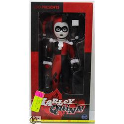 LIVING DEAD DOLLS: HARLEY QUINN.