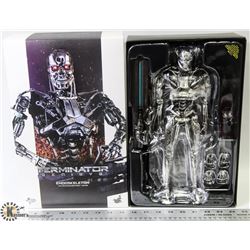 TERMINATOR GENISYS ENDOSKELETON 1:6 SCALE