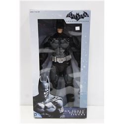 BATMAN ARKHAM ORIGINS 1:4 SCALE ACTION FIGURE.