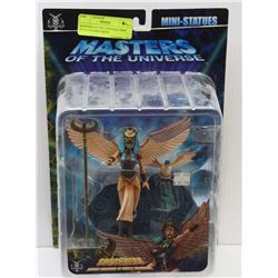 MASTERS OF THE UNIVERSE MINI STATUES SORCERESS