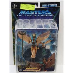 MASTERS OF THE UNIVERSE MINI STATUES SORCERESS
