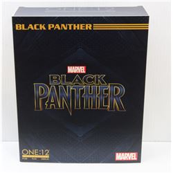 BLACK PANTHER ONE:12 COLLECTIBLE FIGURE.