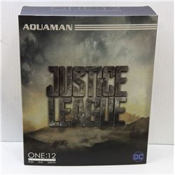 AQUAMAN JUSTICE LEAGUE ONE:12 COLLECTIBLE FIGURE.