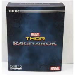THOR: RAGNAROK THOR ONE:12 COLLECTIBLE FIGURE.