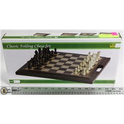CLASSIC FOLDING CHESS SET.