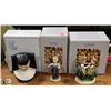 Image 1 : LOT OF THREE COLLECTIBLE HUMMEL FIGURES.