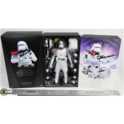 SIXTH SCALE STAR WARS FIRST ORDER SNOWTROOPER
